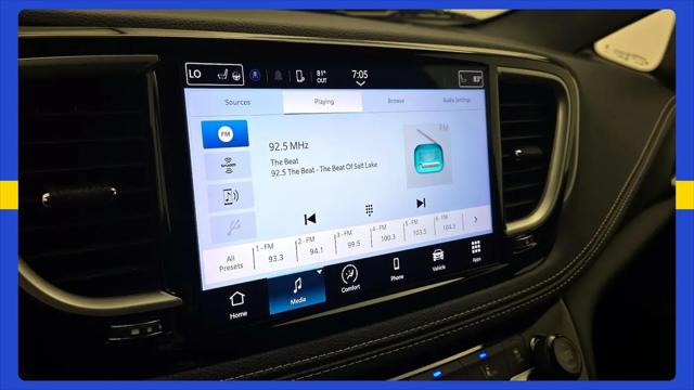 2023 Chrysler Pacifica Touring