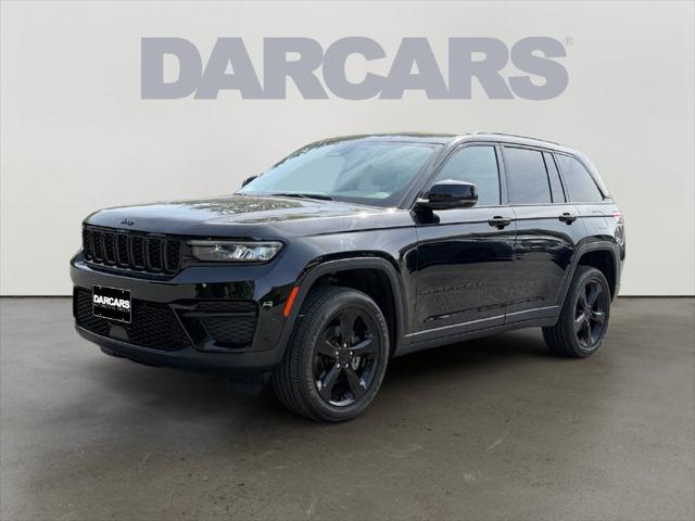2023 Jeep Grand Cherokee Altitude 4x4 2023 Jeep Grand Cherokee Altitude 4x4