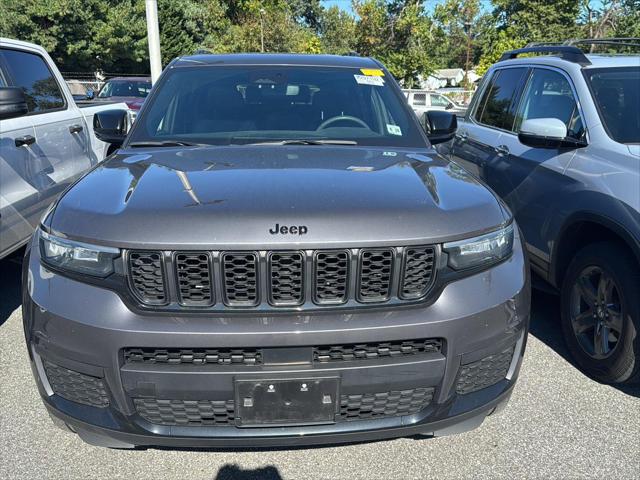 2023 Jeep Grand Cherokee L Altitude 4x4 2023 Jeep Grand Cherokee L Altitude 4x4