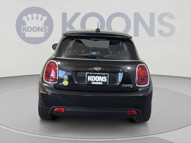 2024 MINI SE Hardtop Cooper