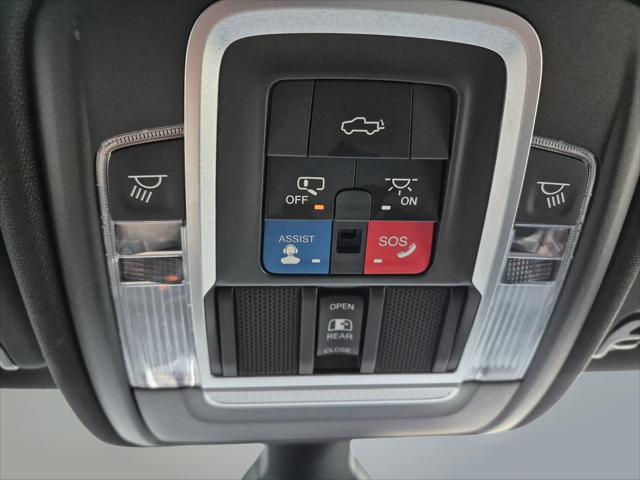 2019 Ram 1500 Laramie Crew Cab 4x4 57 Box