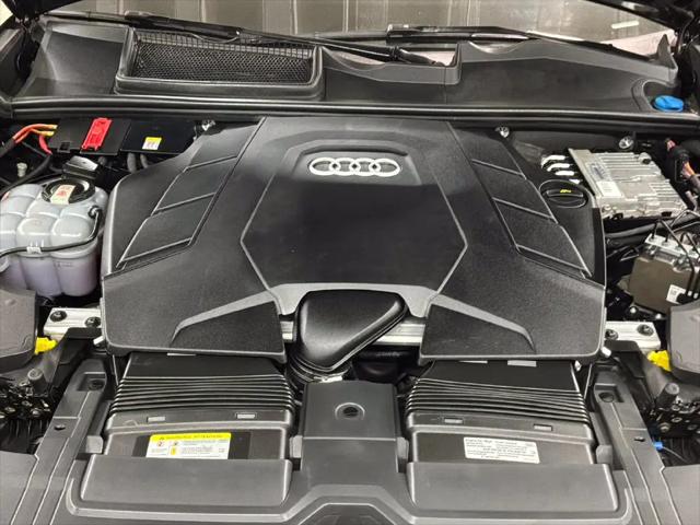 2021 Audi Q8 Prestige 55 TFSI quattro Tiptronic