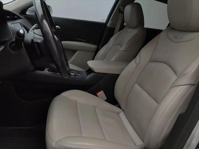 2021 Cadillac XT4 FWD Premium Luxury