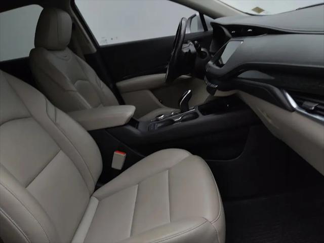 2021 Cadillac XT4 FWD Premium Luxury