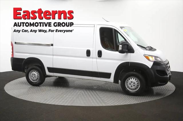 2025 Ram ProMaster 2500 Cargo Van Tradesman Low Roof 136 WB w/Pass Seat