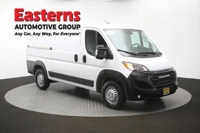 2025 Ram ProMaster 2500 Cargo Van Tradesman Low Roof 136 WB w/Pass Seat
