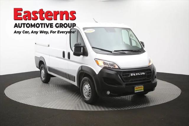 2025 Ram ProMaster 2500 Cargo Van Tradesman Low Roof 136 WB w/Pass Seat