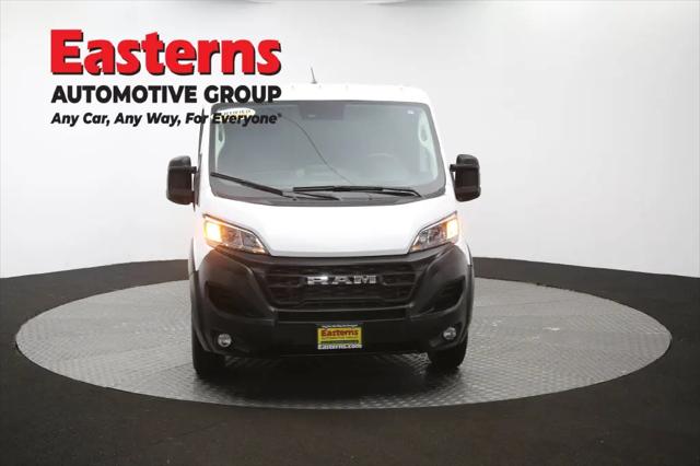 2025 Ram ProMaster 2500 Cargo Van Tradesman Low Roof 136 WB w/Pass Seat