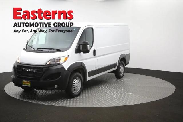 2025 Ram ProMaster 2500 Cargo Van Tradesman Low Roof 136 WB w/Pass Seat