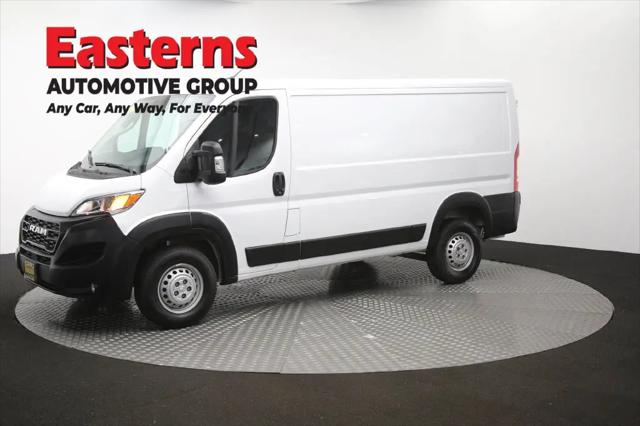 2025 Ram ProMaster 2500 Cargo Van Tradesman Low Roof 136 WB w/Pass Seat
