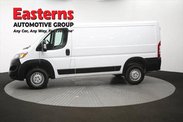 2025 Ram ProMaster 2500 Cargo Van Tradesman Low Roof 136 WB w/Pass Seat