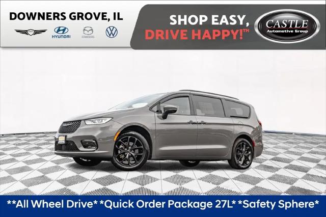 2023 Chrysler Pacifica Touring L AWD for sale in Downers Grove, IL