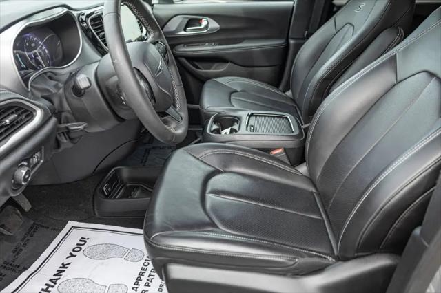 2023 Chrysler Pacifica Touring L AWD