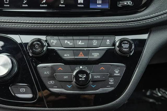2023 Chrysler Pacifica Touring L AWD