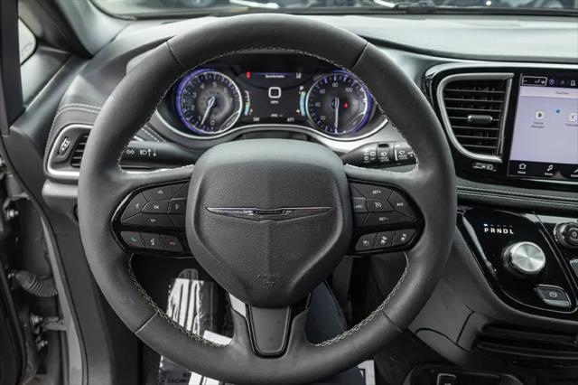 2023 Chrysler Pacifica Touring L AWD