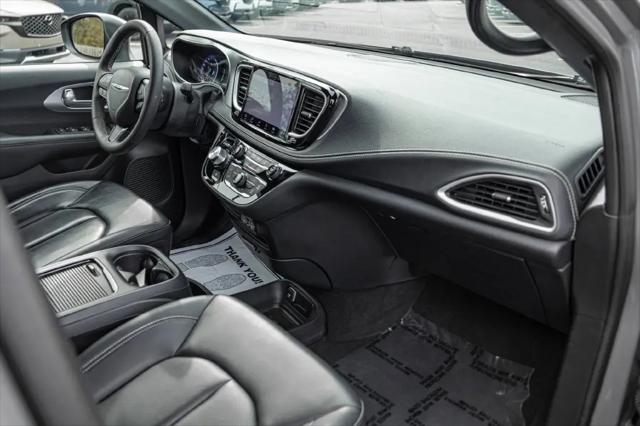 2023 Chrysler Pacifica Touring L AWD