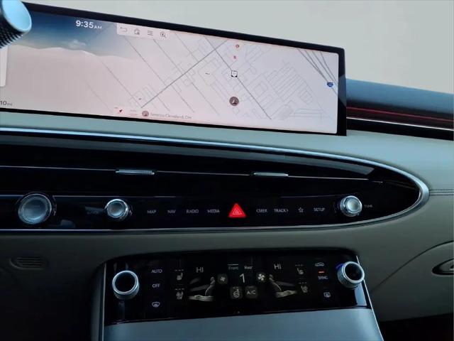 2027 Genesis GV70 2.5T Advanced AWD
