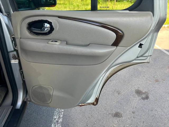 2004 Buick Rainier CXL Plus