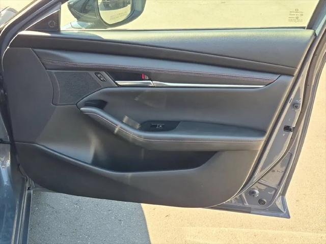 2026 Mazda Mazda3 2.5 S Carbon Edition
