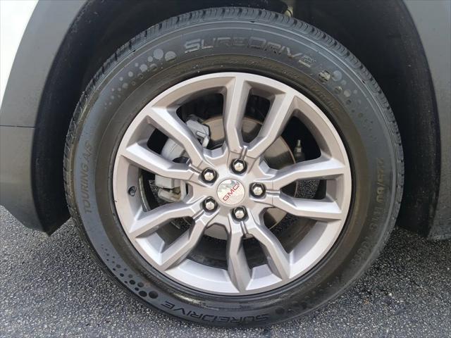 2024 GMC Terrain AWD SLT