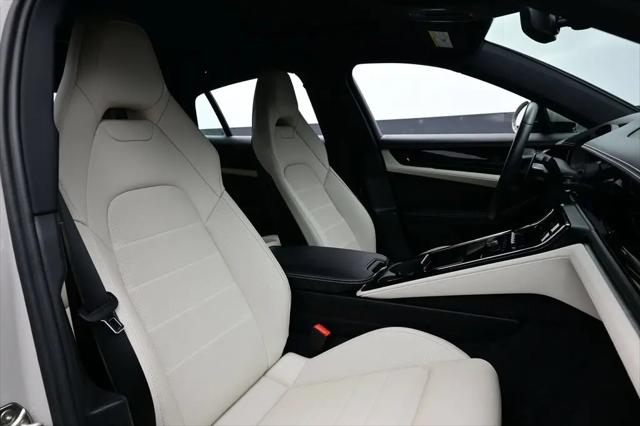 2025 Porsche Panamera Panamera