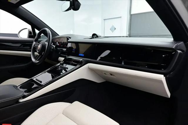 2025 Porsche Panamera Panamera