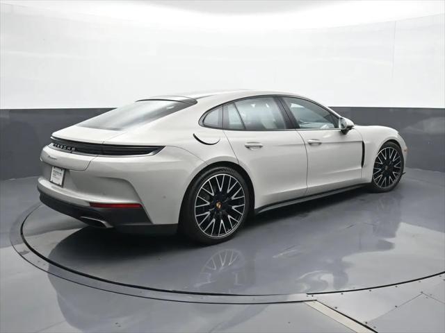 2025 Porsche Panamera Panamera