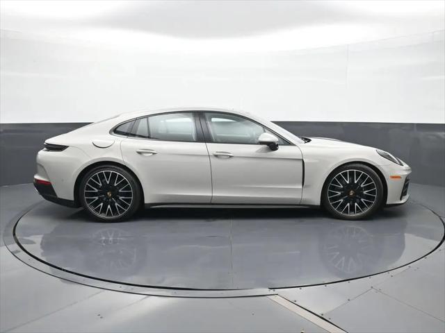 2025 Porsche Panamera Panamera