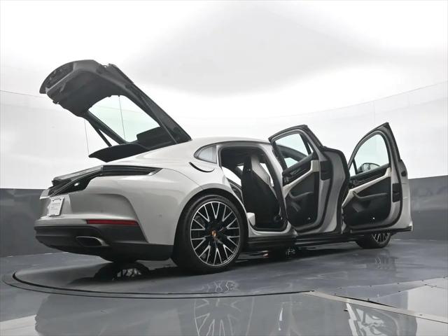 2025 Porsche Panamera Panamera