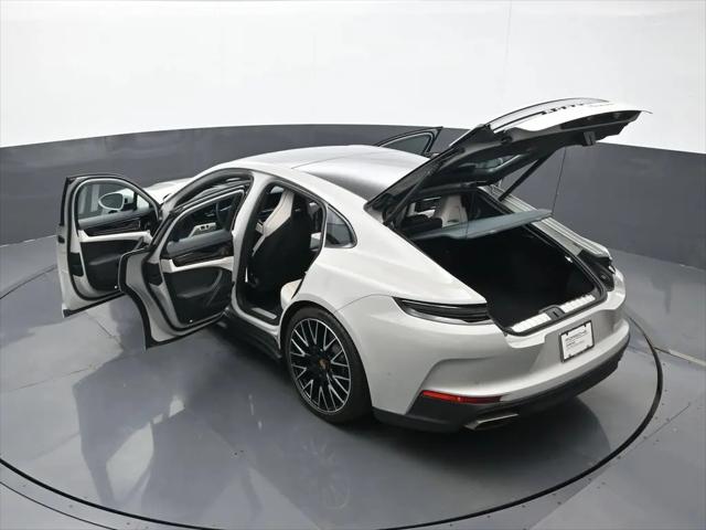 2025 Porsche Panamera Panamera