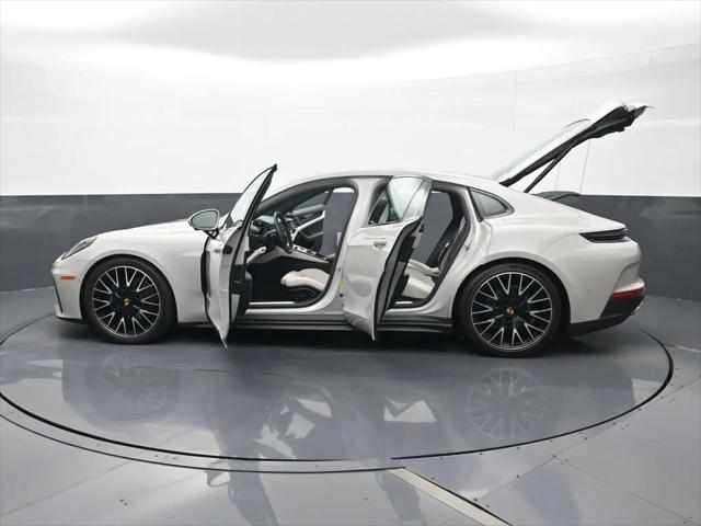 2025 Porsche Panamera Panamera