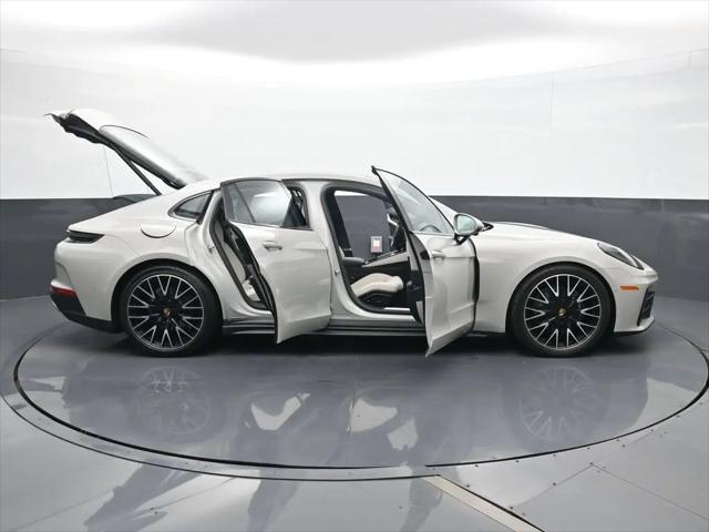 2025 Porsche Panamera Panamera