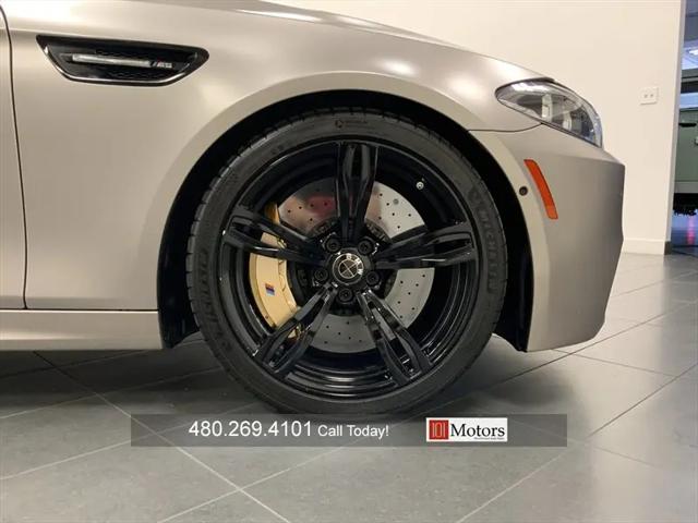 2015 BMW M5 Standard