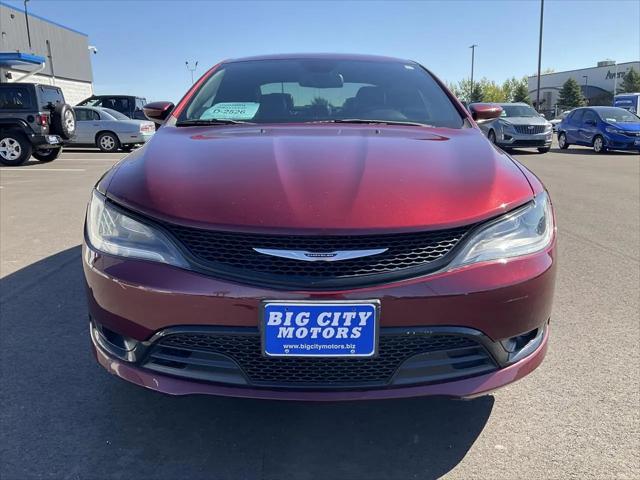 2016 Chrysler 200 S
