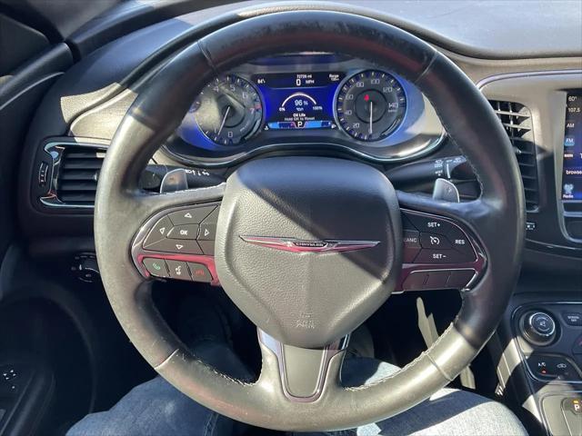 2016 Chrysler 200 S