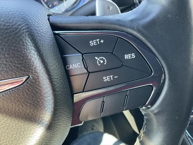 2016 Chrysler 200 S