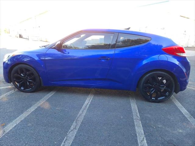 2012 Hyundai Veloster Base w/Gray