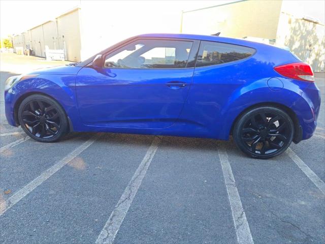 2012 Hyundai Veloster Base w/Gray