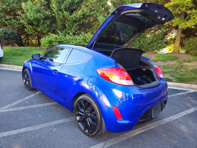 2012 Hyundai Veloster Base w/Gray