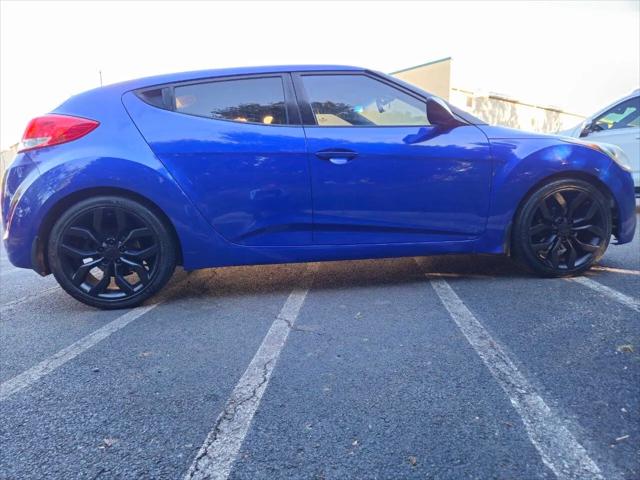 2012 Hyundai Veloster Base w/Gray