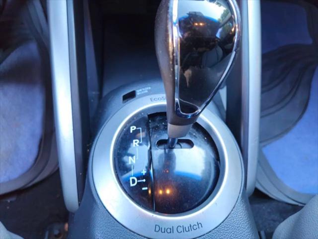 2012 Hyundai Veloster Base w/Gray