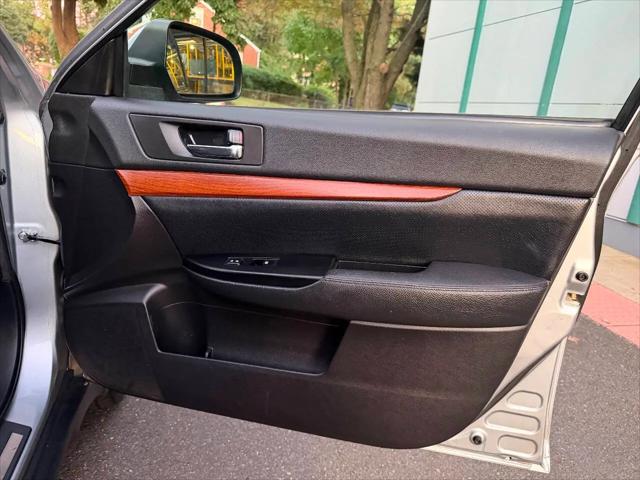 2013 Subaru Outback 2.5i Limited