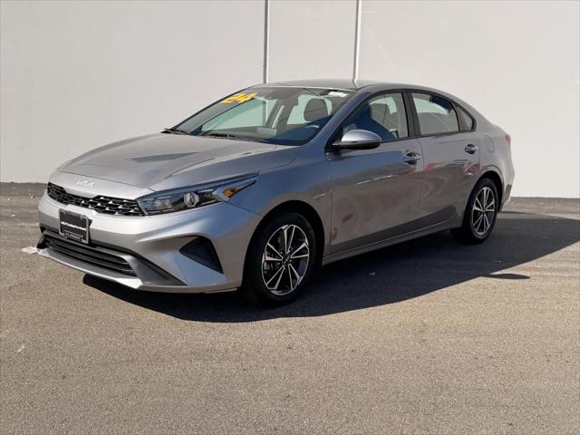 2024 Kia Forte LXS for sale in Waukegan, IL
