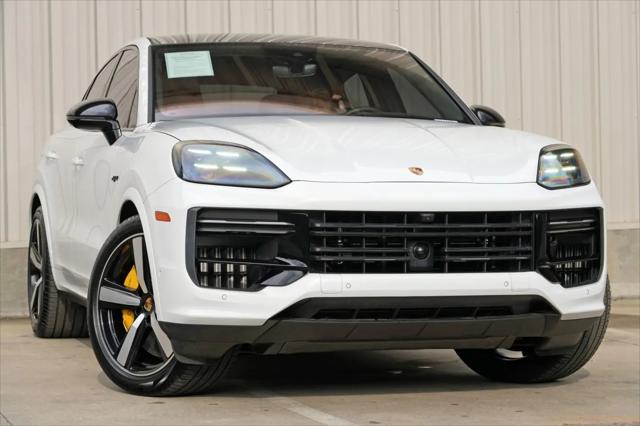 2024 Porsche Cayenne E-Hybrid Turbo