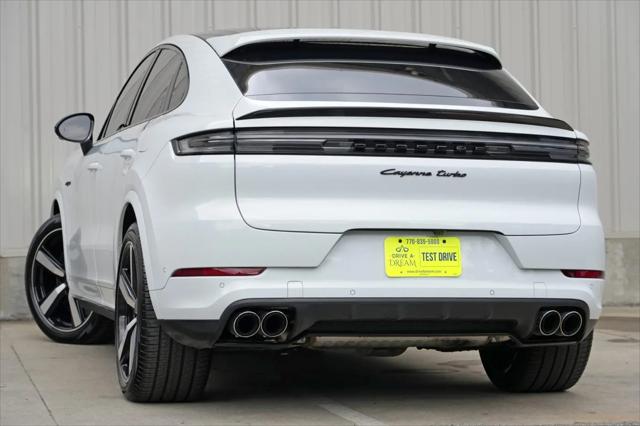 2024 Porsche Cayenne E-Hybrid Turbo