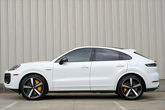 2024 Porsche Cayenne E-Hybrid Turbo