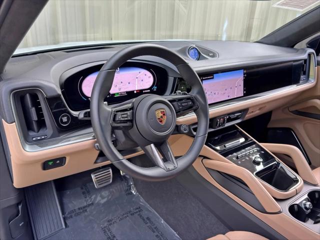 2024 Porsche Cayenne E-Hybrid Turbo