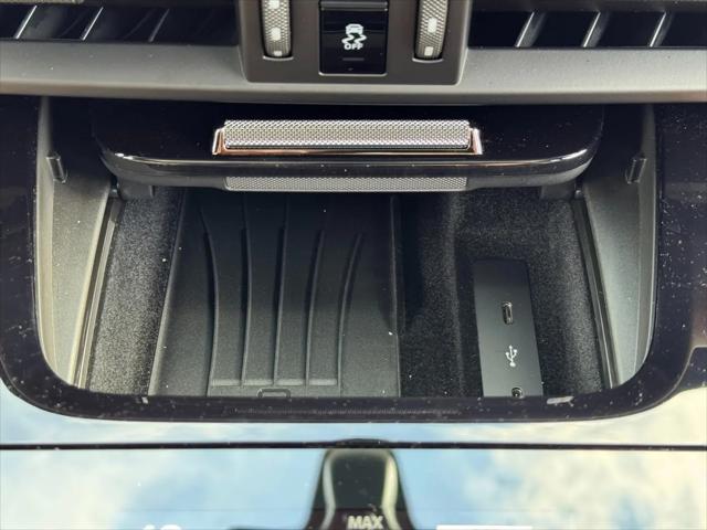 2024 Porsche Cayenne E-Hybrid Turbo
