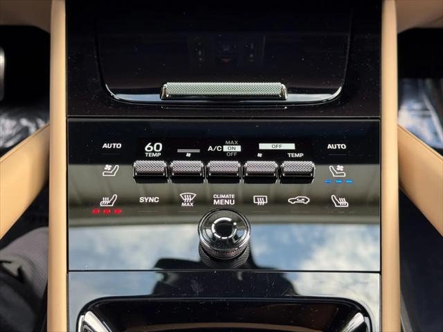 2024 Porsche Cayenne E-Hybrid Turbo
