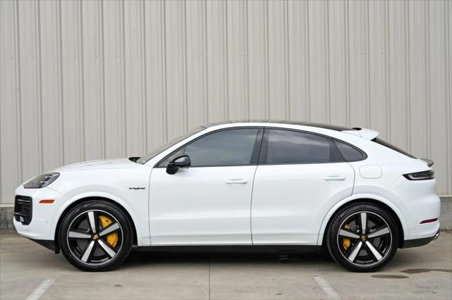 2024 Porsche Cayenne E-Hybrid Turbo